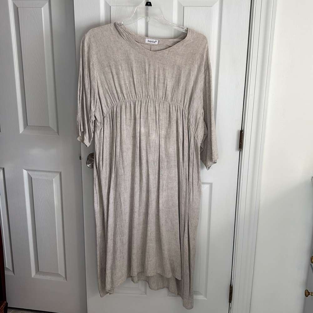 Cotton linen midi dress.